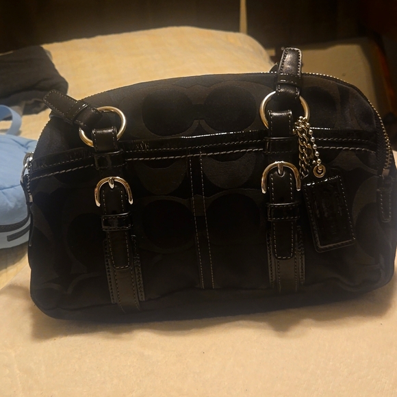 Coach Handbags - Coach bag